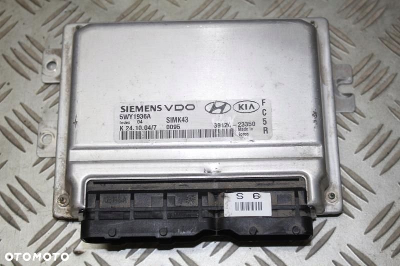 Komputer sterownik silnika Kia Carens II 39120-23350 5WY1936A - 1