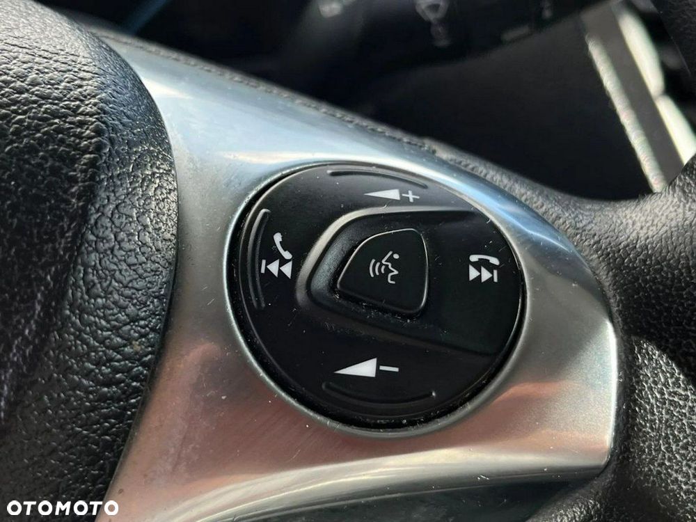 Ford Transit Connect - 23