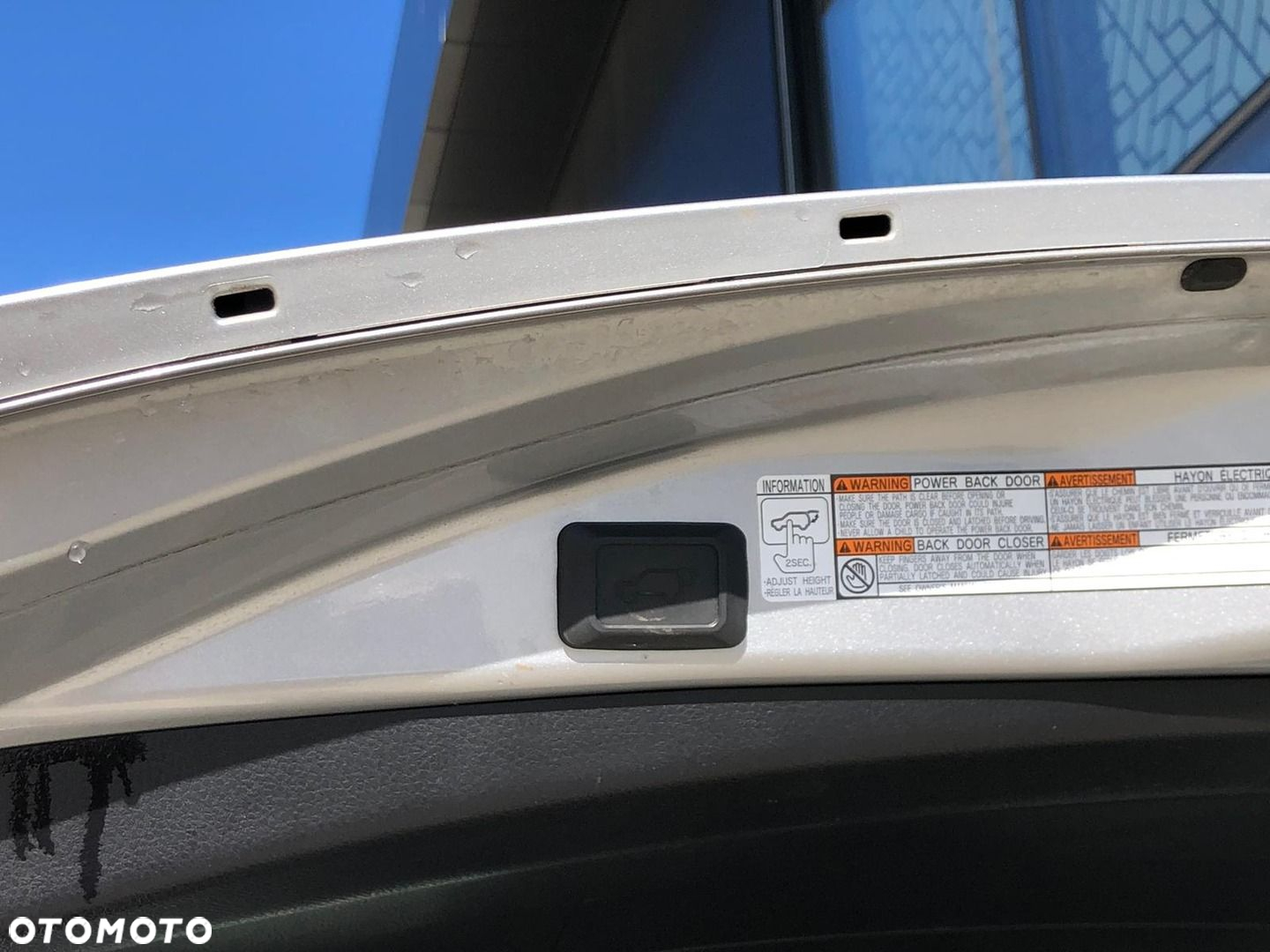 Toyota RAV4 - 25