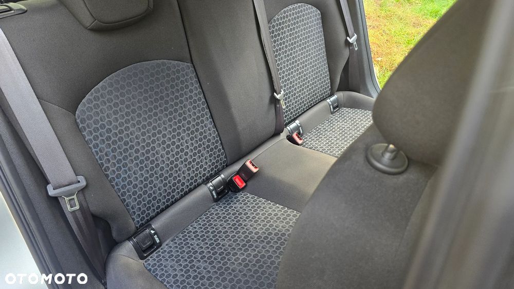 Opel Corsa 1.4 Active - 29