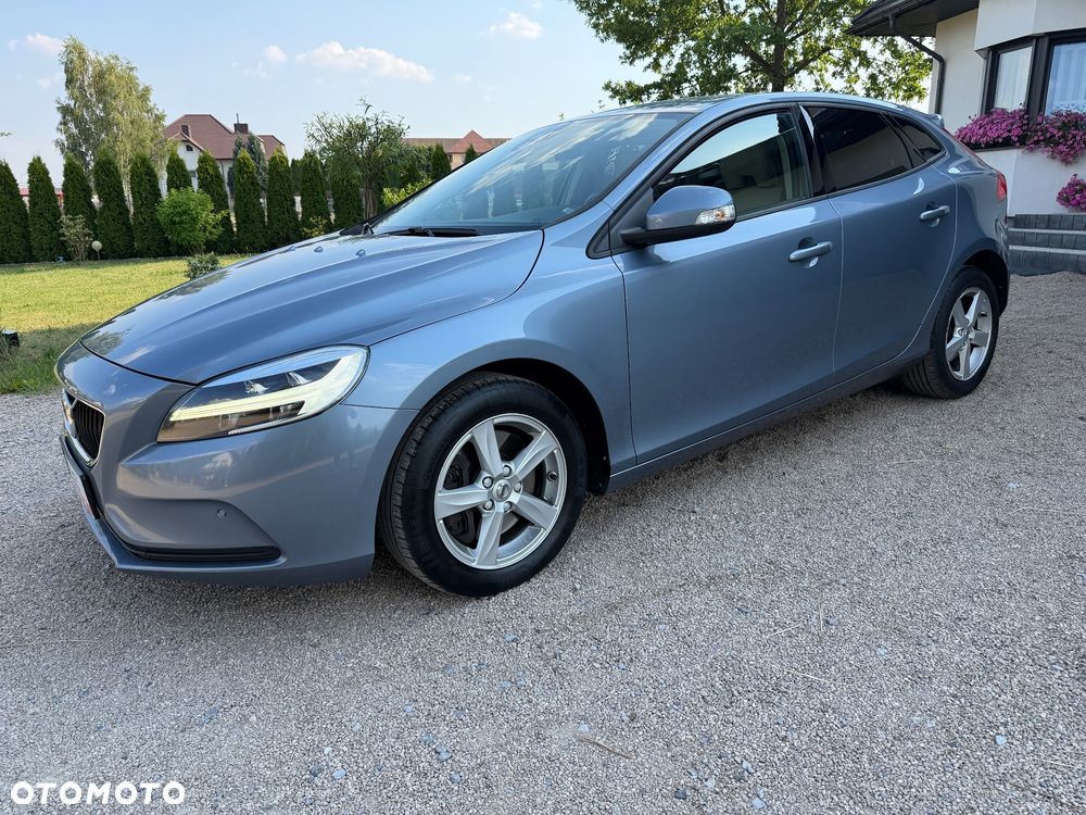 Volvo V40 D3 Momentum - 12