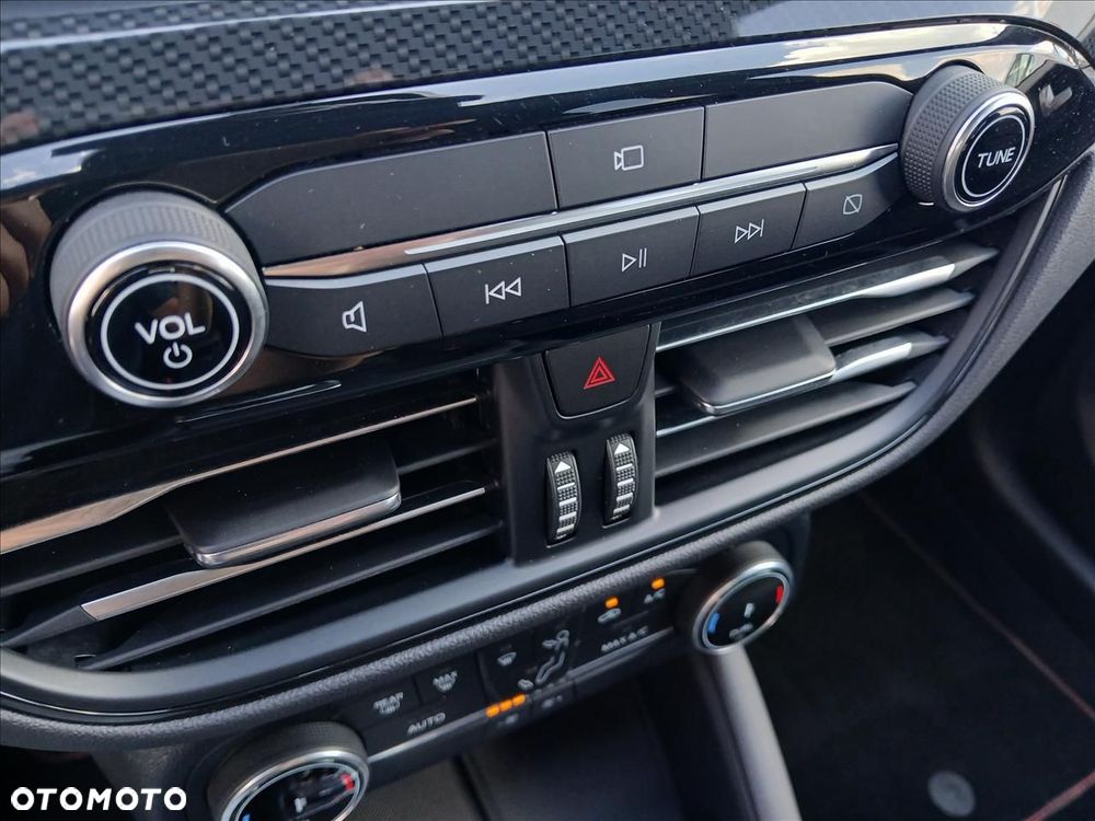 Ford Kuga 2.5 FHEV FWD ST-Line - 26