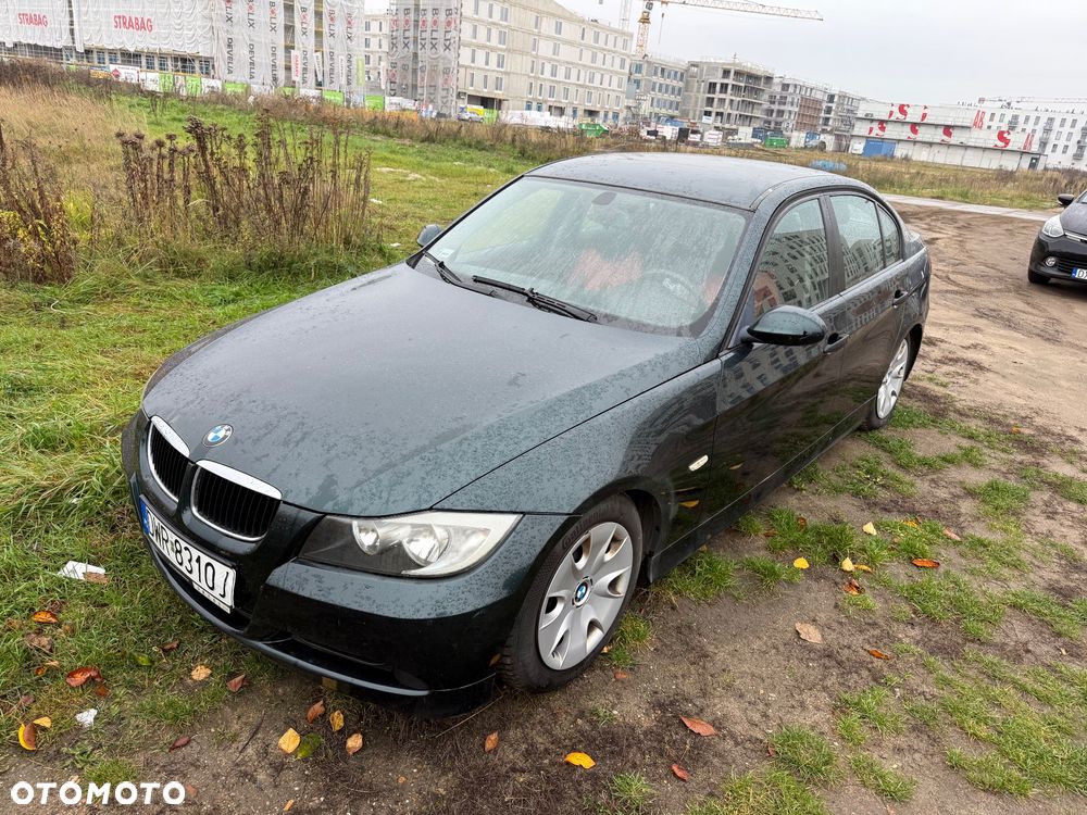 BMW Seria 3 318i - 2