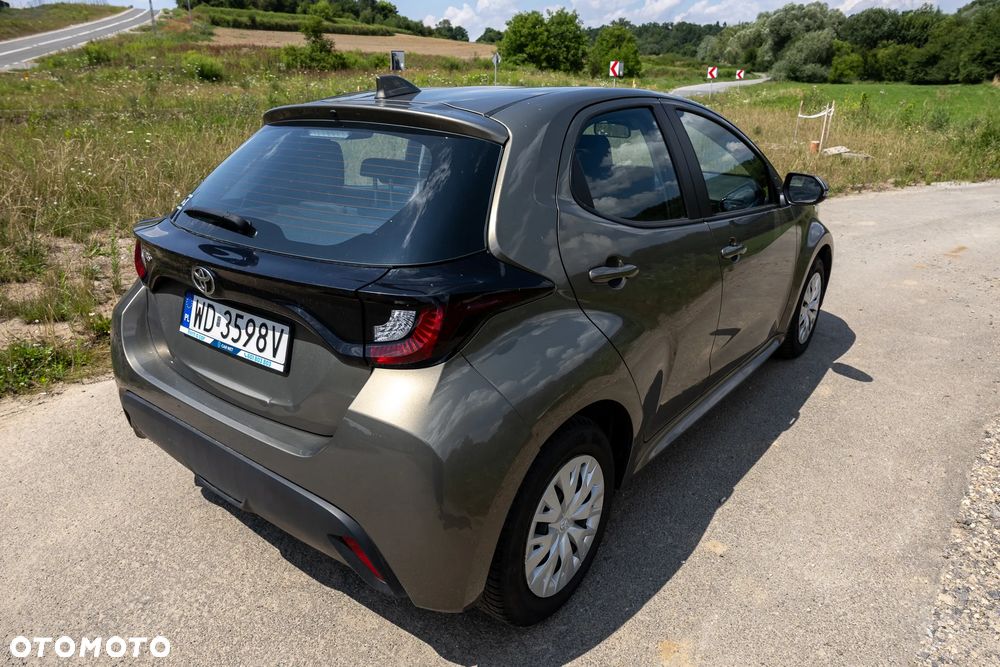 Toyota Yaris 1.5 Active - 24
