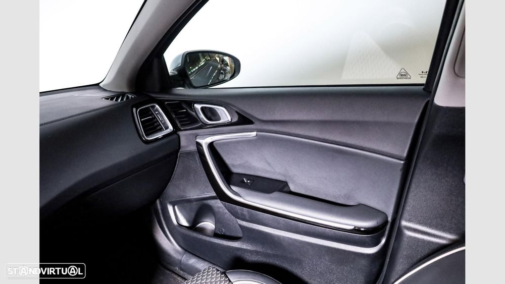 Kia XCeed 1.0 T-GDI Tech - 20