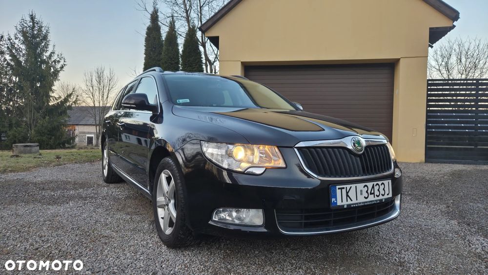Skoda Superb 2.0 TDI DSG Ambition - 3