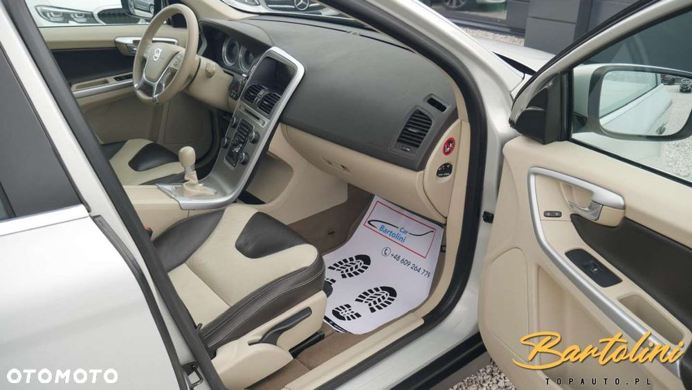 Volvo XC 60 - 12