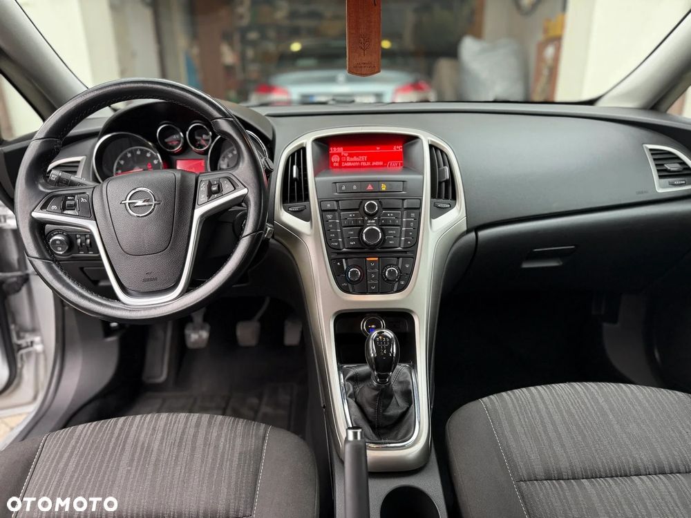 Opel Astra 1.6 Active - 9
