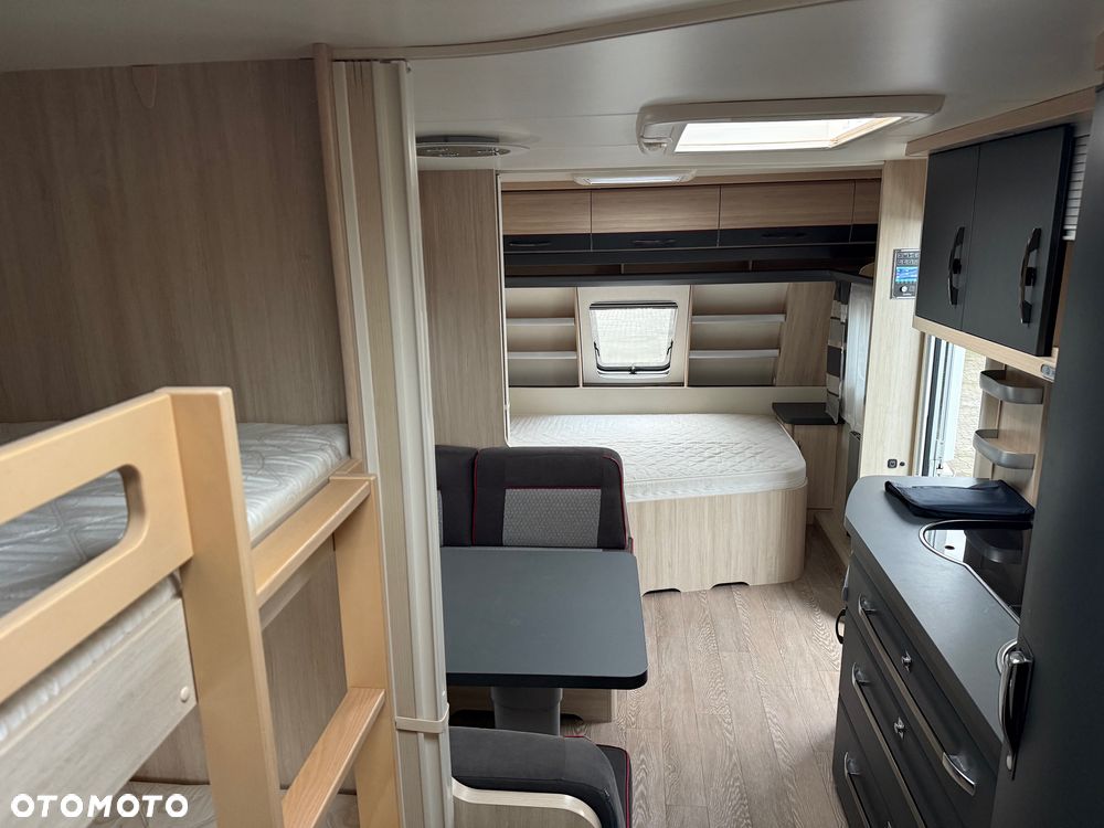 Hobby De Luxe Edition 545 KMF 2016 - 9
