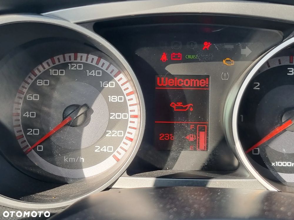 Mitsubishi Outlander 2.0 DID Invite SE - 27