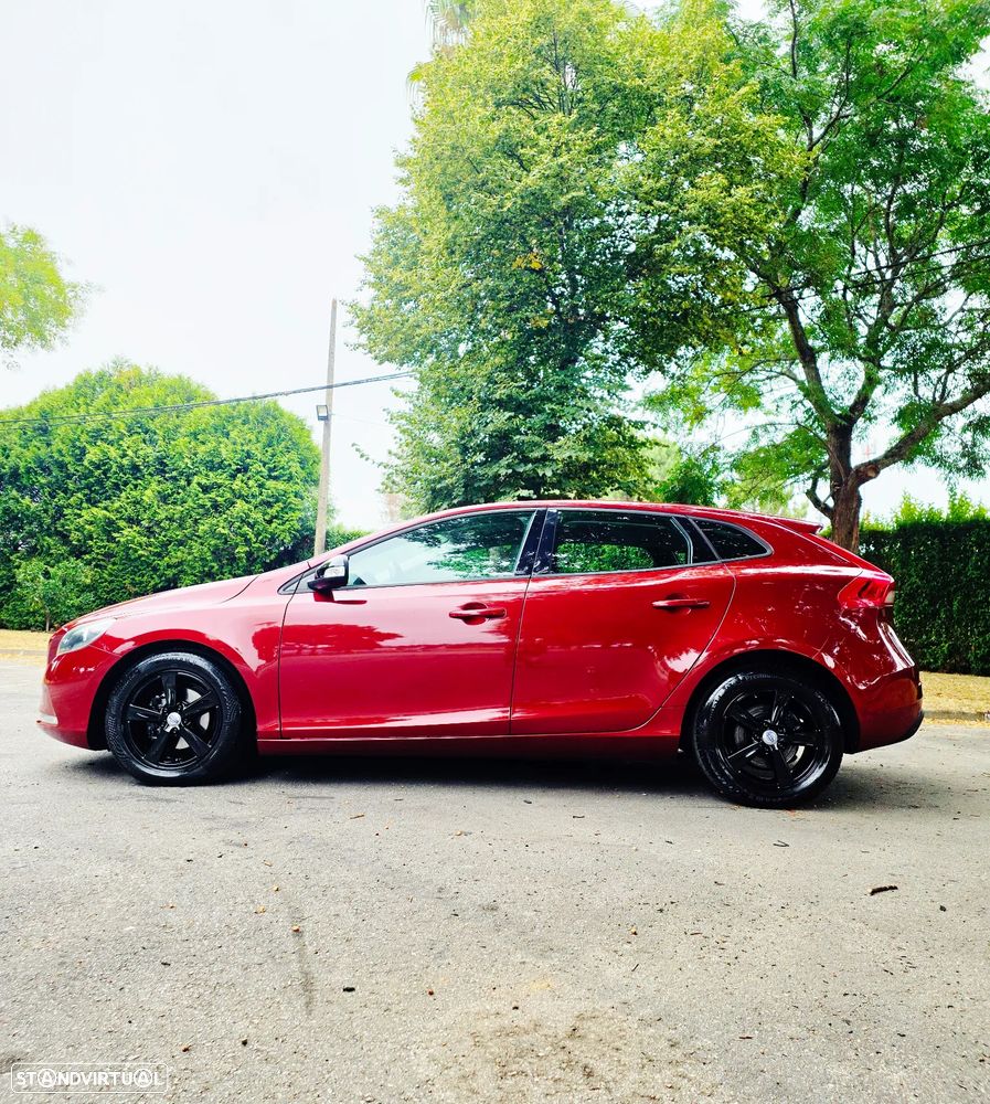Volvo V40 1.6 D2 Eco R-Design - 17