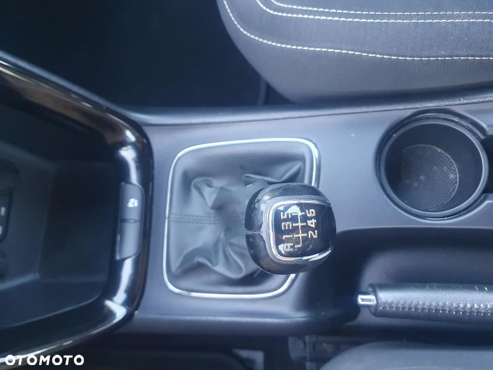 Kia Ceed 1.6 GDI Business Line - 22