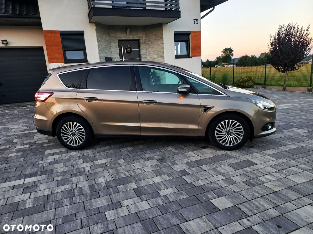Ford S-Max 2.0 EcoBlue Titanium - 3
