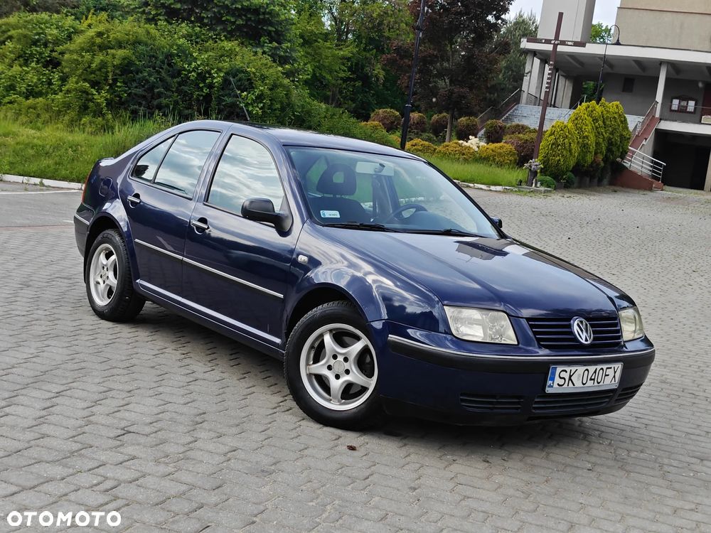 Volkswagen Bora 1.6 Comfortline - 4