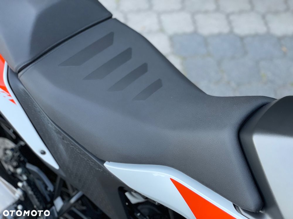 KTM Adventure - 19
