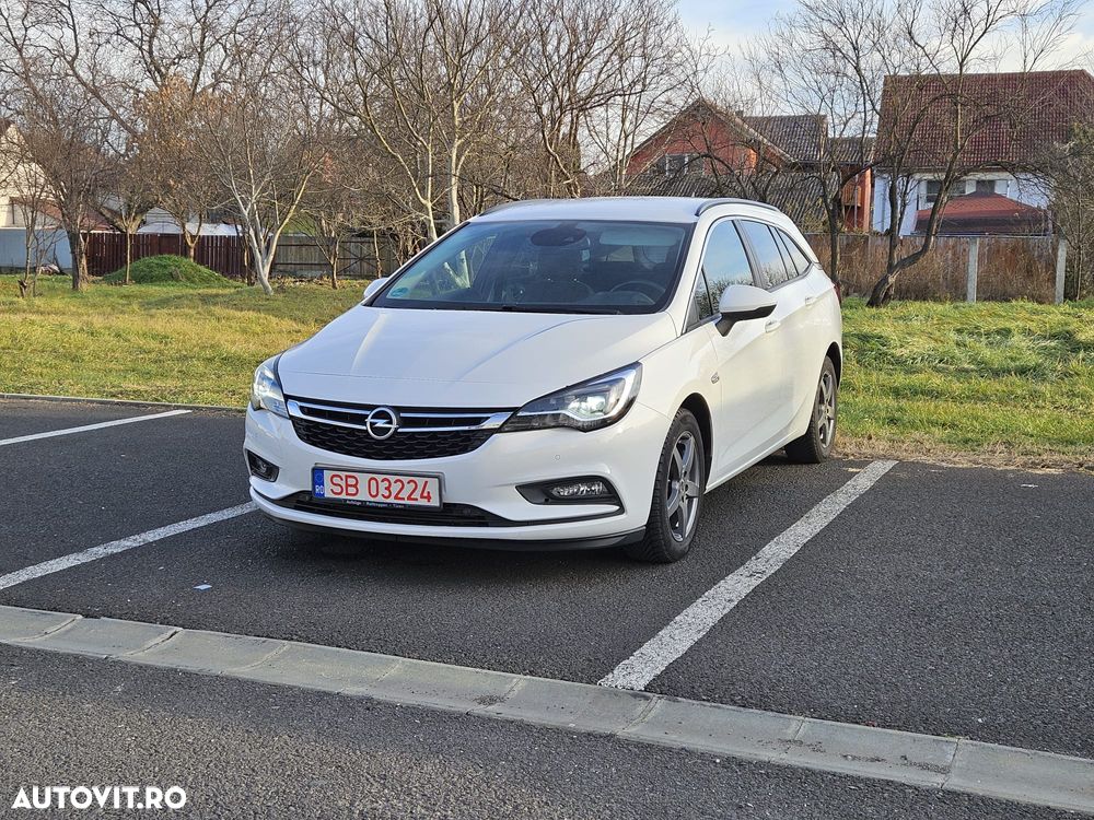Opel Astra 1.6 CDTI DPF ecoFLEX TourerStart/Stop Exklusiv - 1