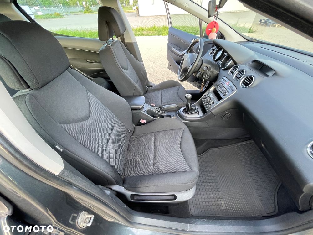 Peugeot 308 1.6 Premium - 15