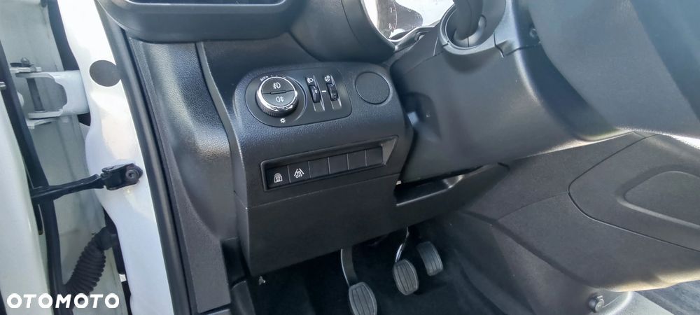 Opel Combo - 25