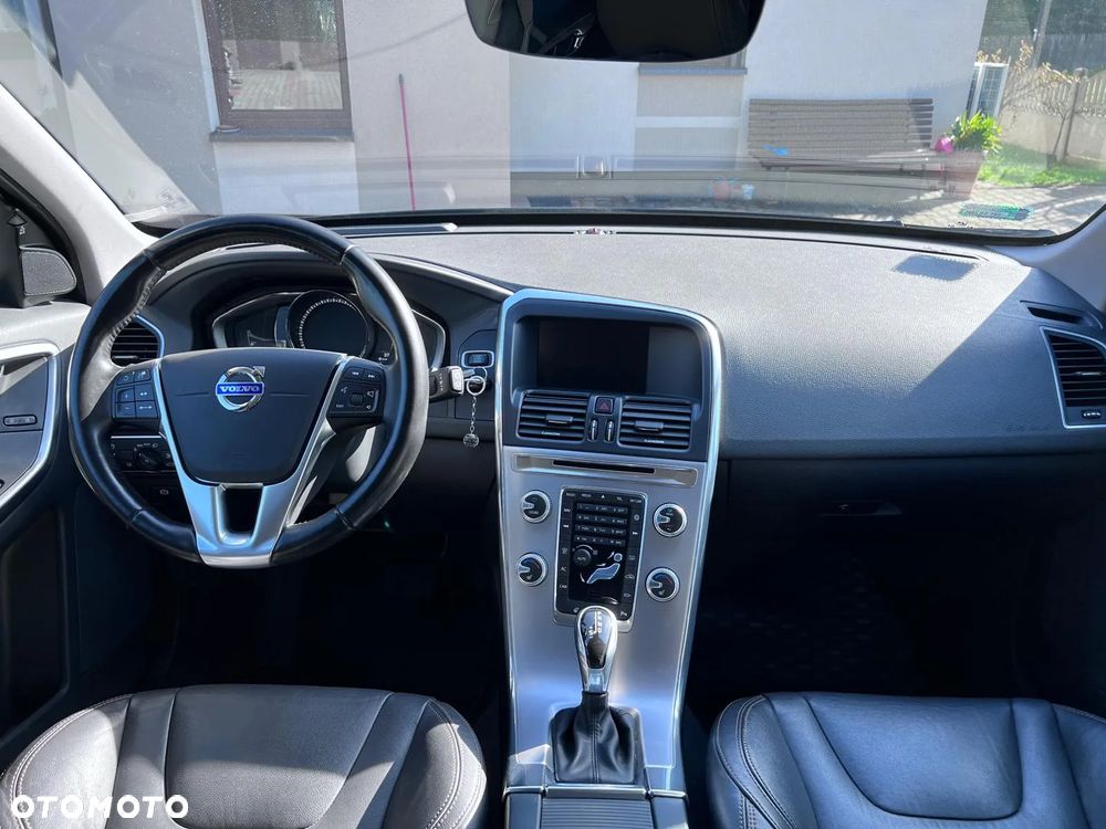 Volvo XC 60 - 16