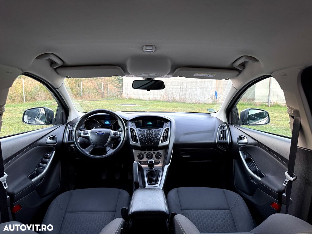 Ford Focus 1.0 EcoBoost Trend - 8