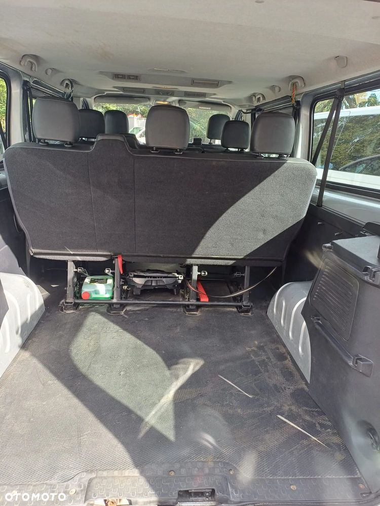Opel Vivaro - 7