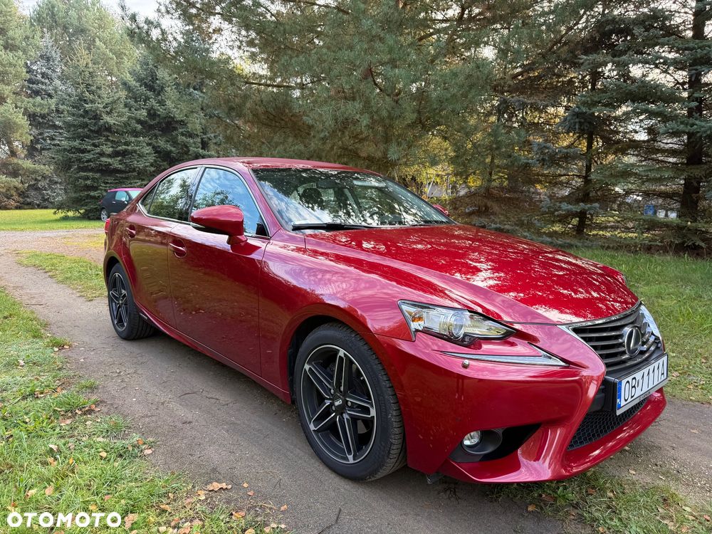 Lexus IS - 7