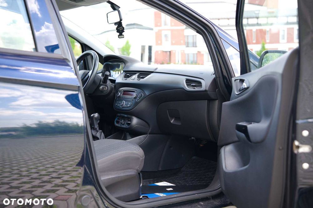 Opel Corsa 1.4 Enjoy - 32