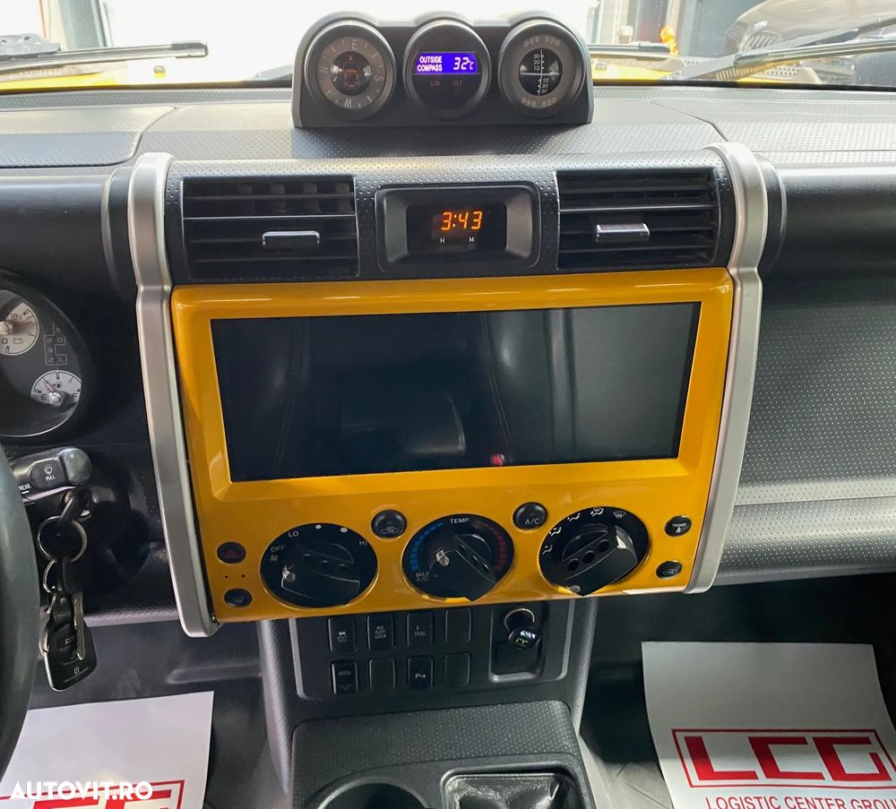 Toyota FJ - 13