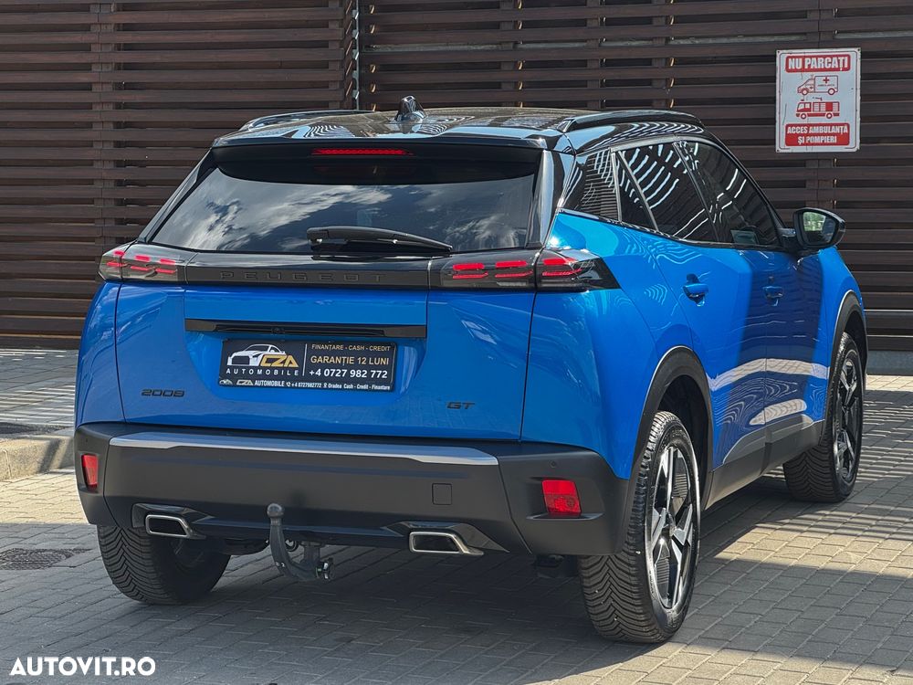 Peugeot 2008 PureTech 130 EAT8 GT - 10