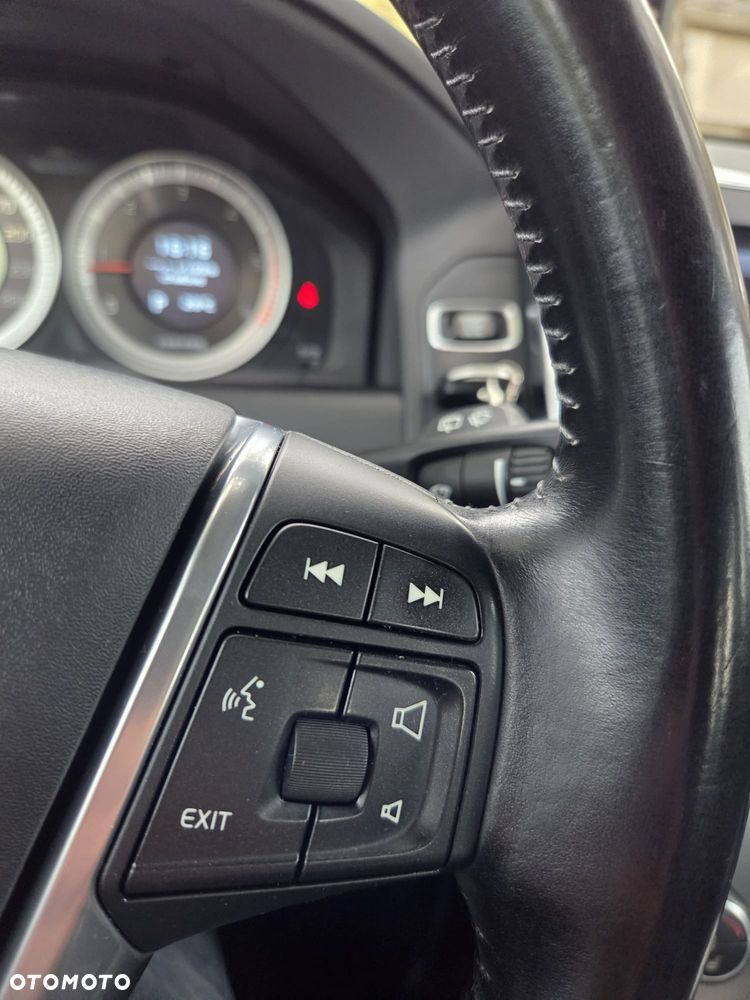 Volvo XC 60 - 2