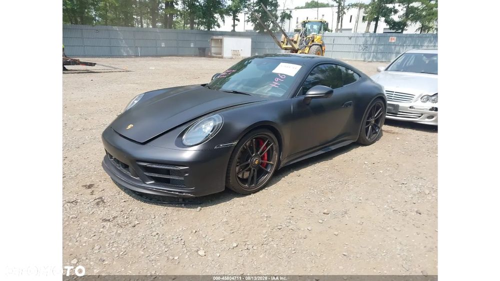 Porsche 911 Carrera 4 GTS PDK - 2