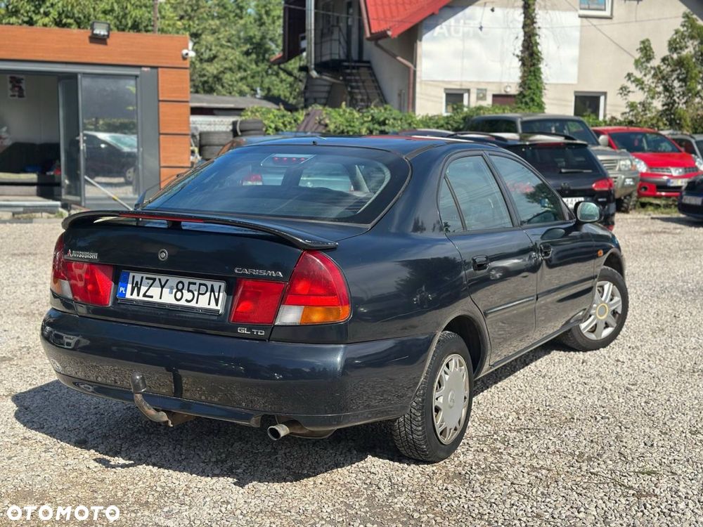 Mitsubishi Carisma - 4