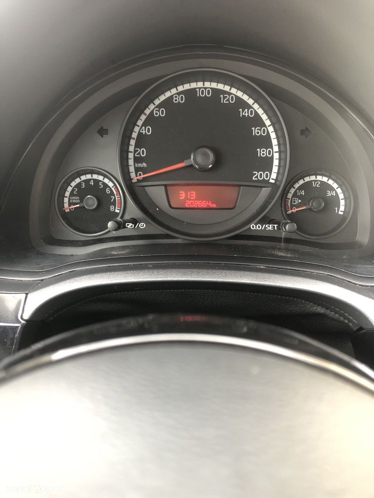 Volkswagen up! - 7