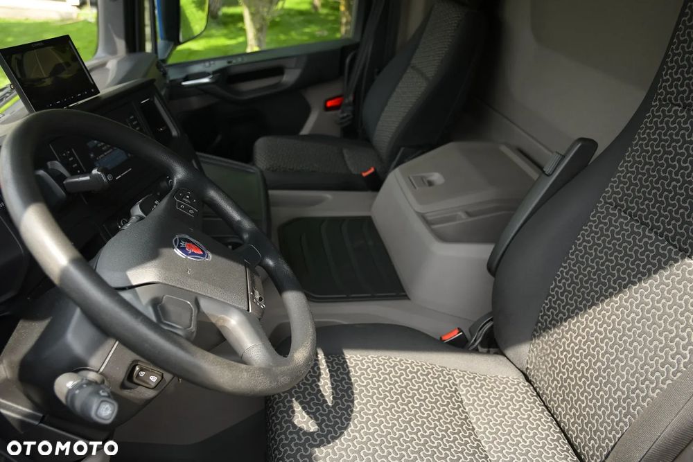 Scania P280///* 2022///* PRZEBIEG 165 TYŚ KM///* CHŁODNIA///* 18000KG///* THERMO KING///* WINDA///* BAR///* DŁ 7.30///* 18 EURO PALET///* KAMERA///* LEDY///* WAGA///* STAN JAK NOWA - 19
