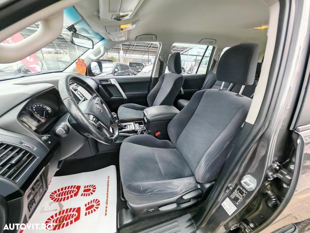 Toyota Land Cruiser 2.8 D-4D Automatik Comfort - 8