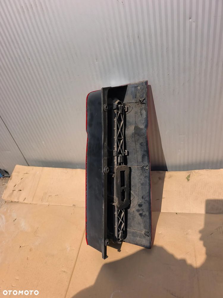 Lampa tył lewa VW Crafter I 06-16r 2e0945095 9068200064 - 9