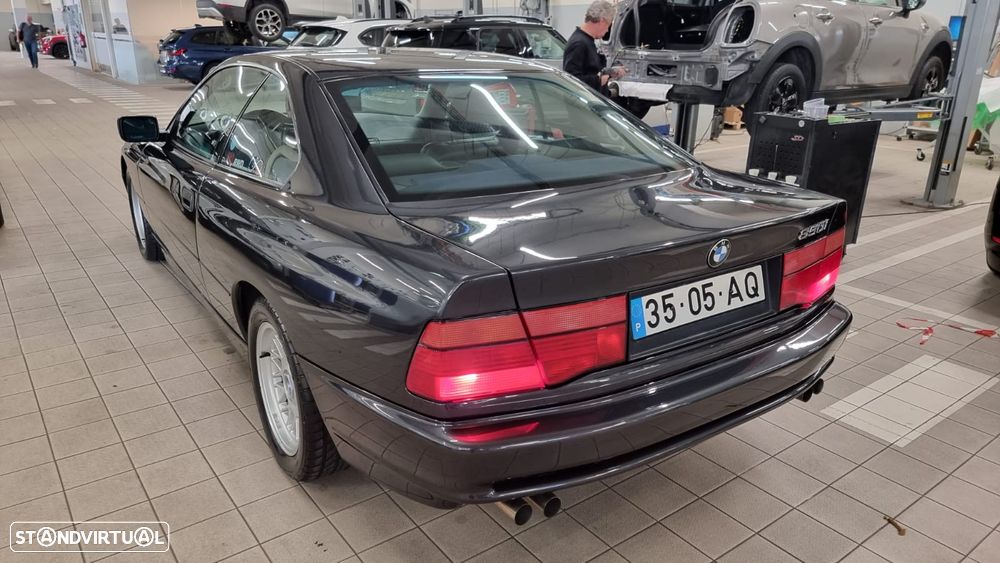 BMW 850 Ci - 5
