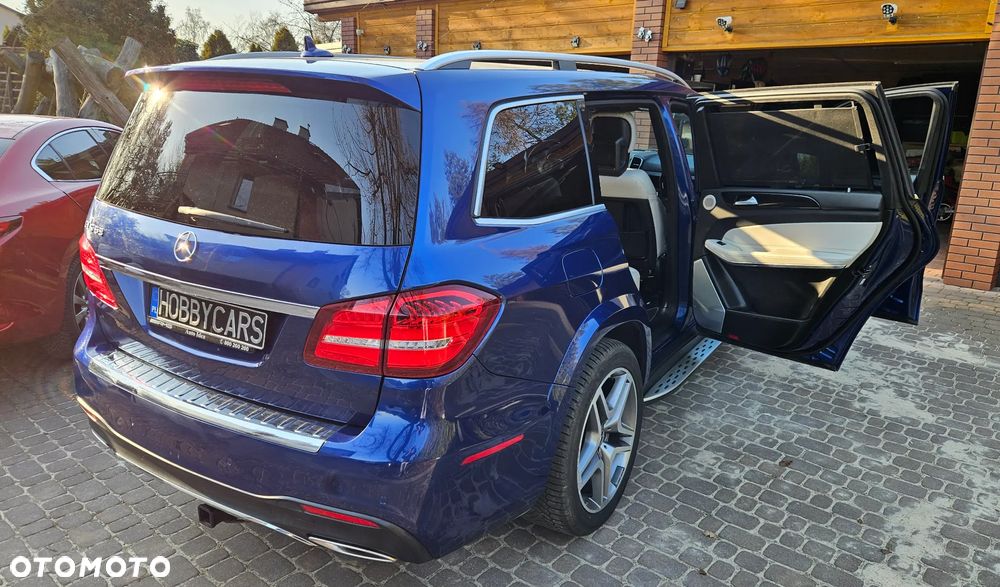 Mercedes-Benz GLS - 17