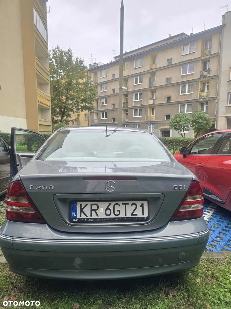 Mercedes-Benz Klasa C 200 CDI Elegance - 11