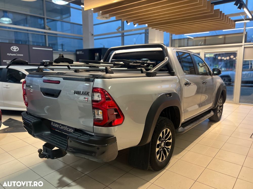 Toyota Hilux 2.8D 204CP 4x4 Double Cab AT GR Sport II - 7