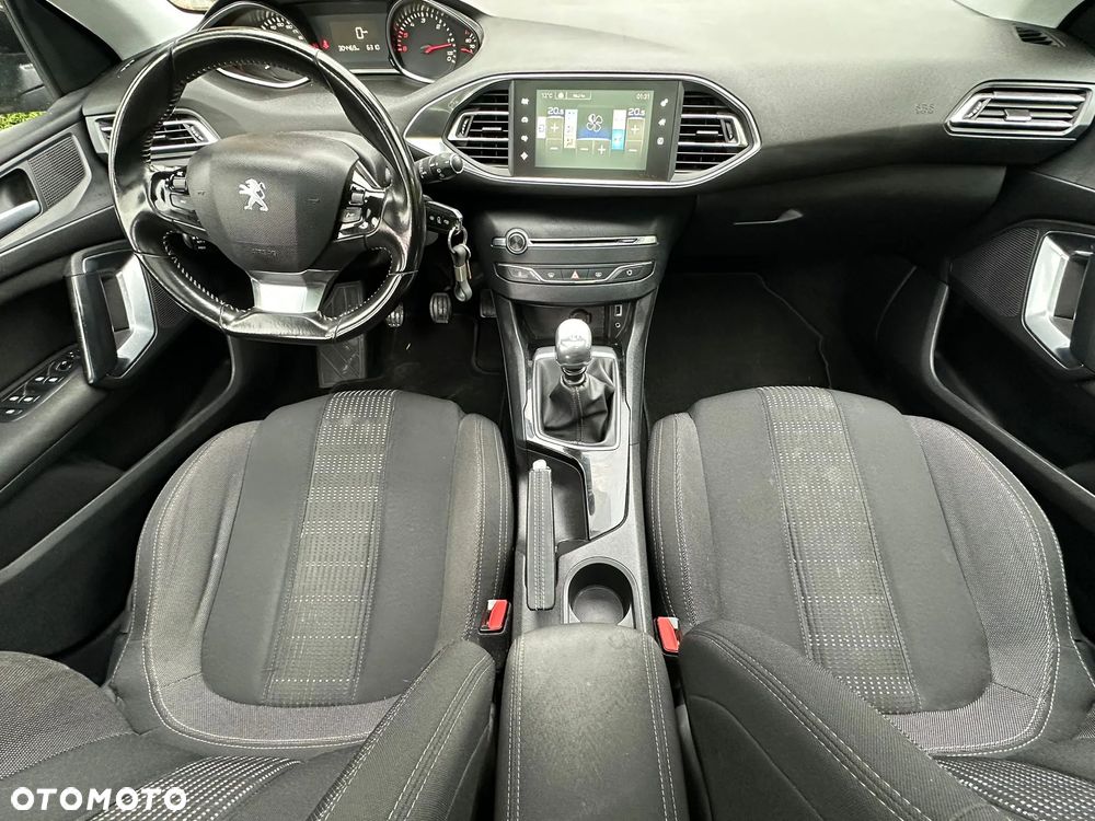 Peugeot 308 BlueHDi 120 Stop & Start Allure - 2