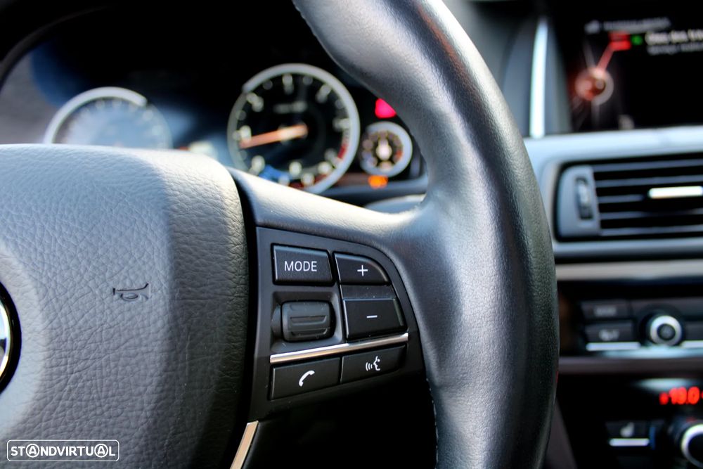 BMW 520 d Line Luxury Auto - 43