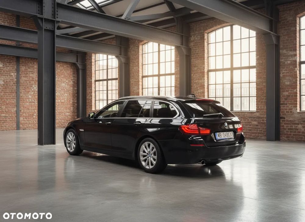 BMW Seria 5 525d - 4