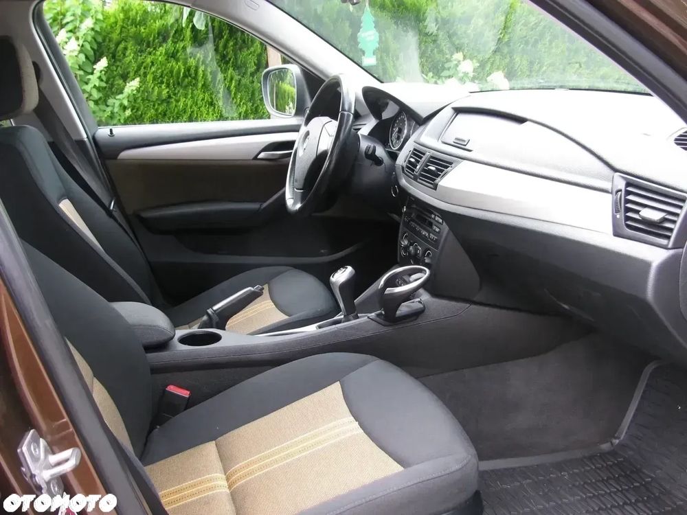 BMW X1 - 18