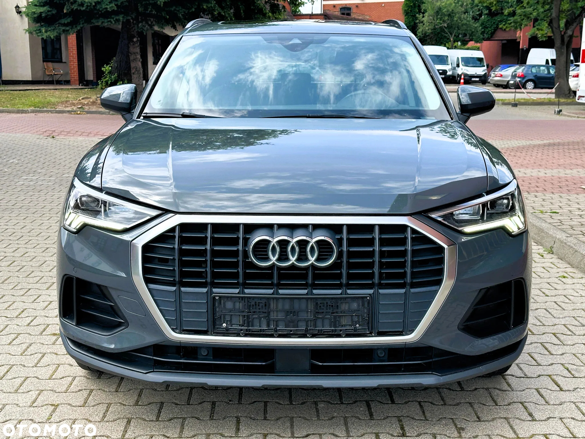 Audi Q3 2.0 TDI S tronic design - 2