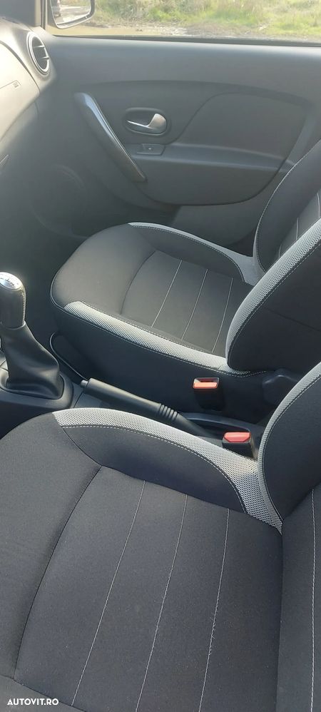 Dacia Logan Stepway - 10