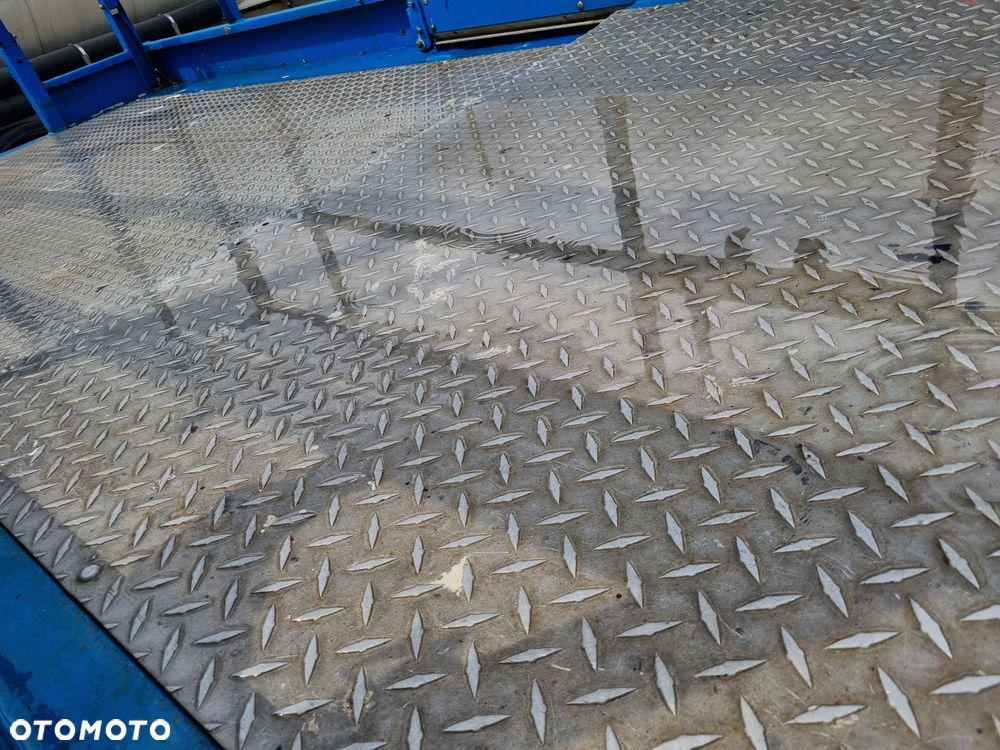 Genie Zwyżka GS-4069RT Podnośnik Nożycowy 14,5 metra jak Nowa 2017r z Norwegii 738mtg 4x4 silnik Kubota - 21