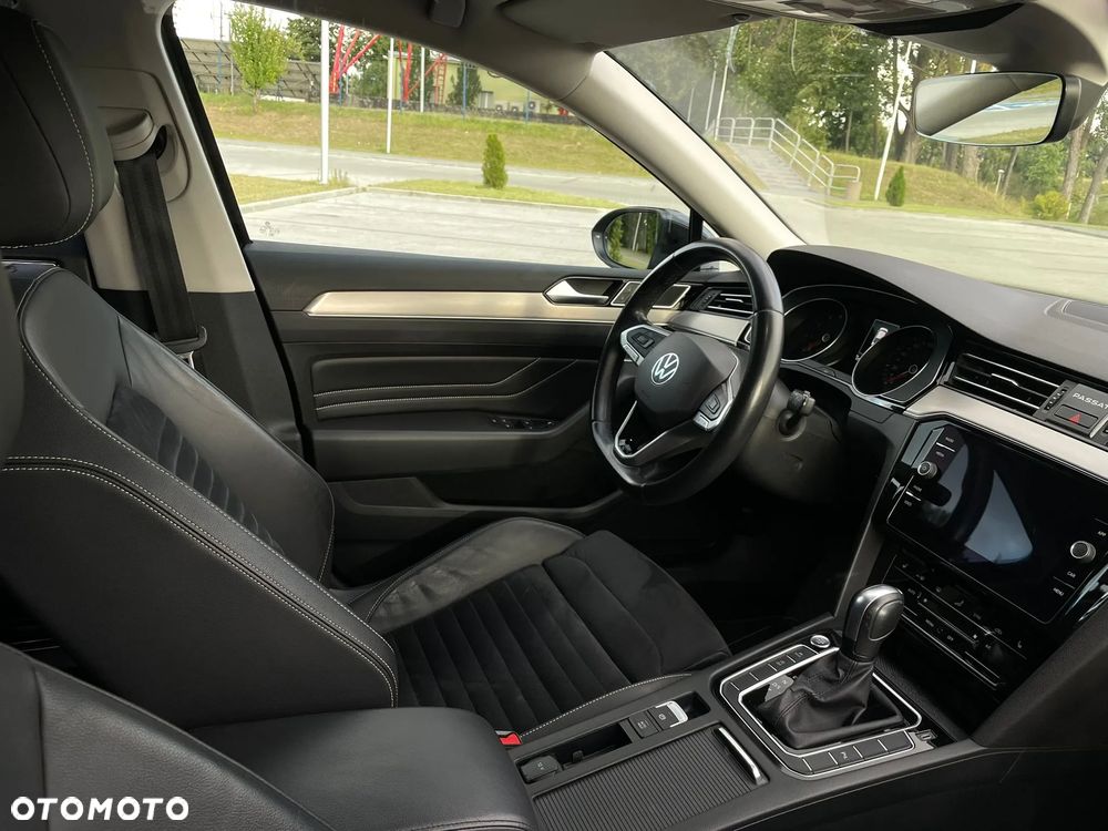 Volkswagen Passat 1.5 TSI EVO Elegance DSG - 22