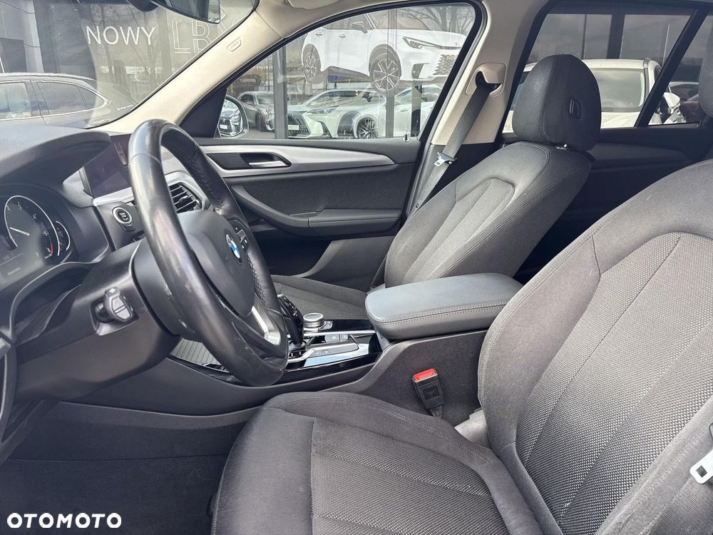 BMW X3 - 22