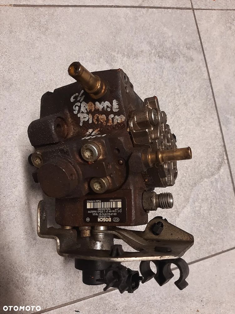 POMPA WTRYSKOWA PEUGEOT Citroen 1.6 HDi 9656300380 - 2
